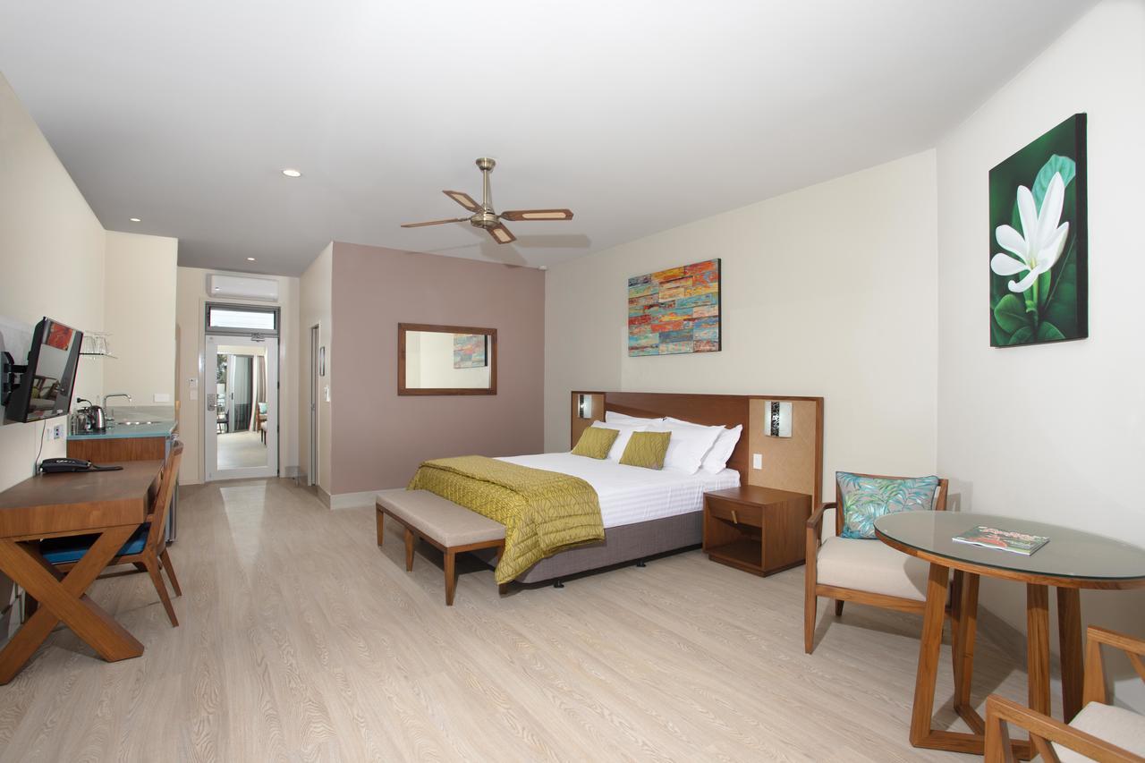 Moana Sands Lagoon Resort - Adults Only Rarotonga Exterior photo