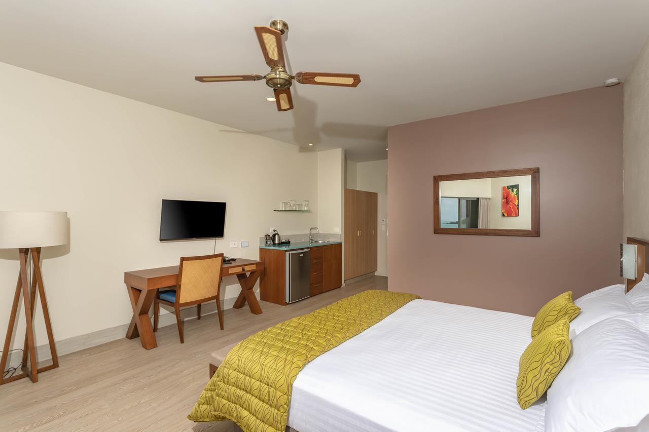Moana Sands Lagoon Resort - Adults Only Rarotonga Exterior photo